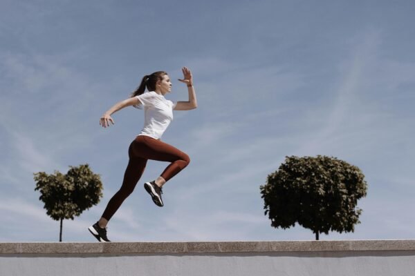 Suplementos de colágeno para deportistas: Beneficios para la recuperación muscular y la salud articular