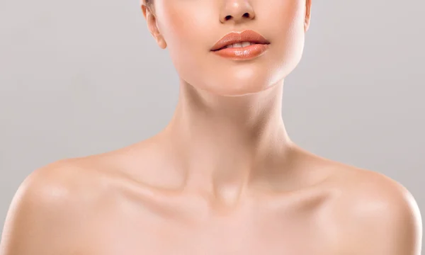 Masajeador térmico de cuello Glaps- tecnología avanzada para rejuvenecer y tonificar la piel del cuello